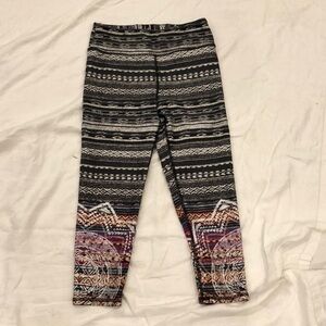 Evolution and Creation Mandala Yoga Workout Leggings Capri Size Medium